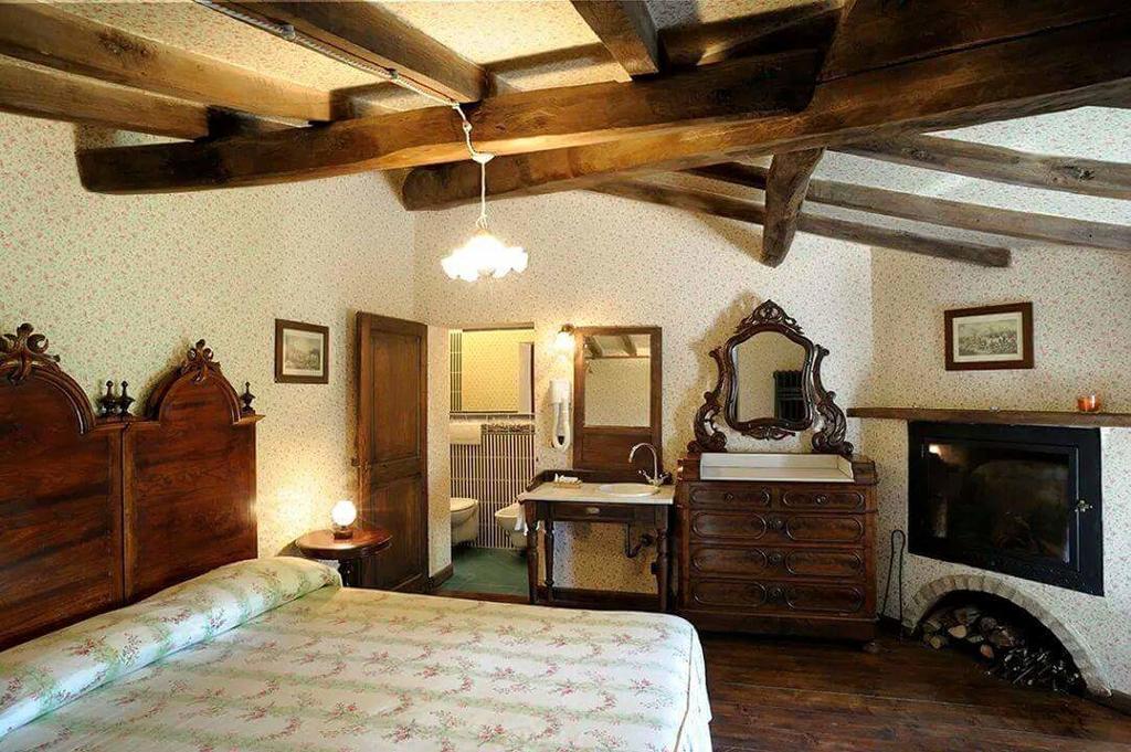 Agriturismo La Fenice Tole Dış mekan fotoğraf